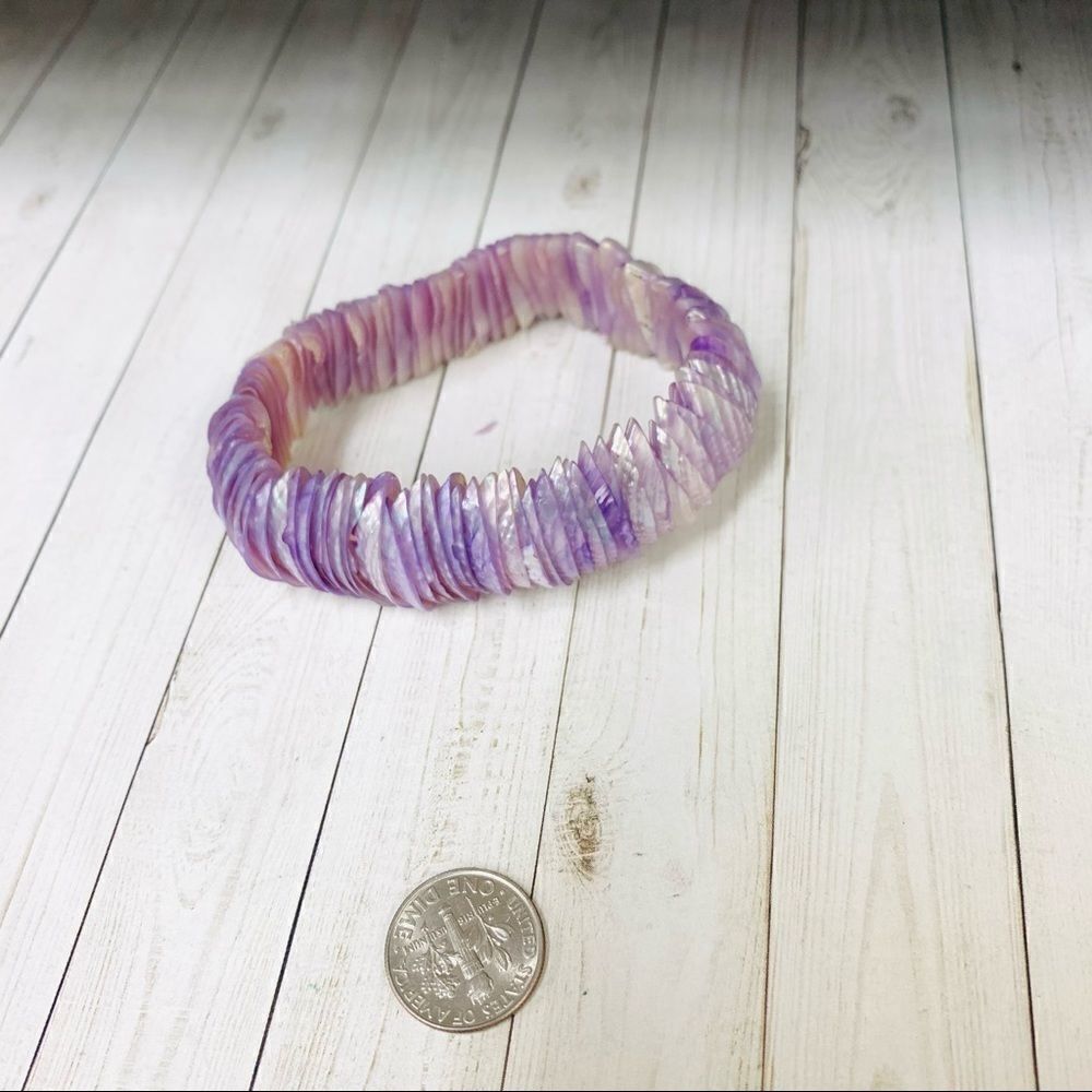 Purple Shell Stretch Bracelets - Picture 2 of 2